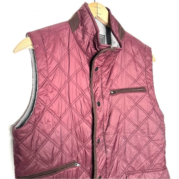 Maker & Company | Burgundy Quilted Vest Size Small - Picture 4 of 7